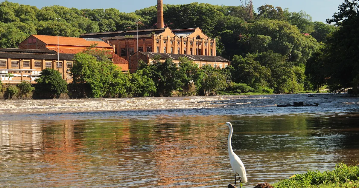 Vista de Piracicaba SP, atendida pela Elektro (Neoenergia), regiao com sistemas de energia solar residencial e agro em 2026