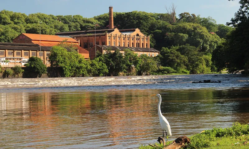 Vista de Piracicaba SP, atendida pela Elektro (Neoenergia), regiao com sistemas de energia solar residencial e agro em 2026